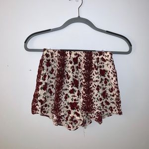 Brandy Melville roses & cream shorts